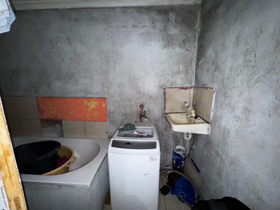 4 Bedroom Property for Sale in Delft South Western Cape